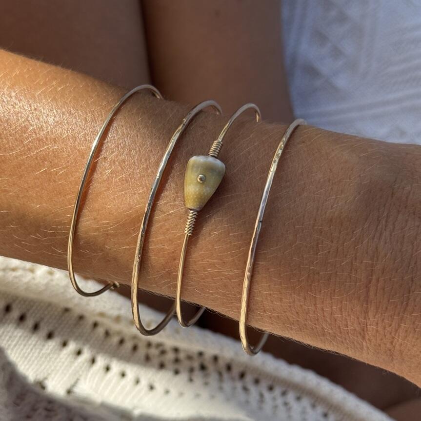 Bracelet Signature 16 | Maison Janines - Bijoux or à l’âme insulaire