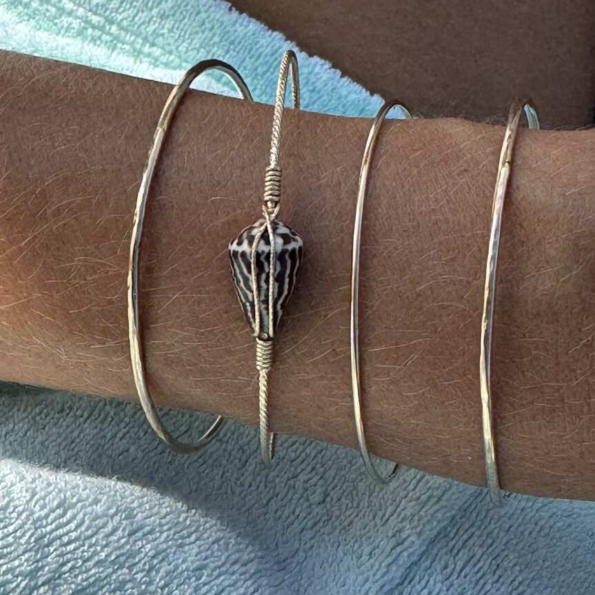 Bracelet Signature 26 | Maison Janines - Bijoux or à l’âme insulaire