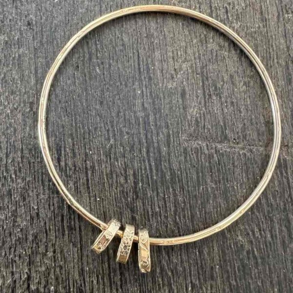 Jonc anneaux 01 | Maison Janines - Bijoux or à l’âme insulaire