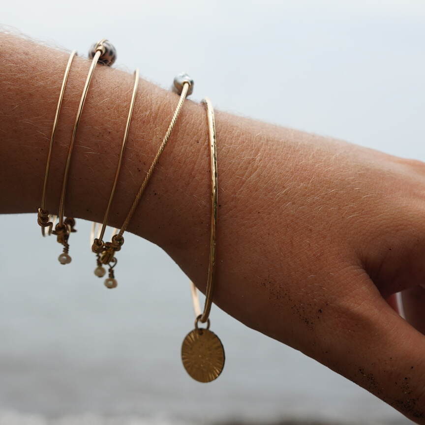 Jonc Soleil 01 | Maison Janines - Bijoux or à l’âme insulaire