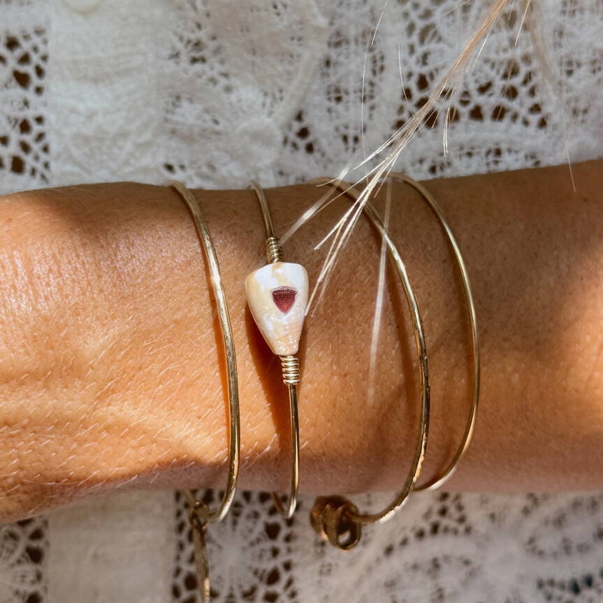 Bracelet Signature 24 | Maison Janines - Bijoux or à l’âme insulaire