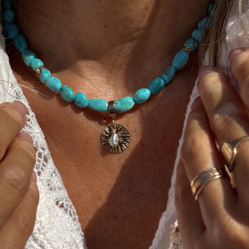 Collier Carnets 01 | Maison Janines - Bijoux or à l’âme insulaire