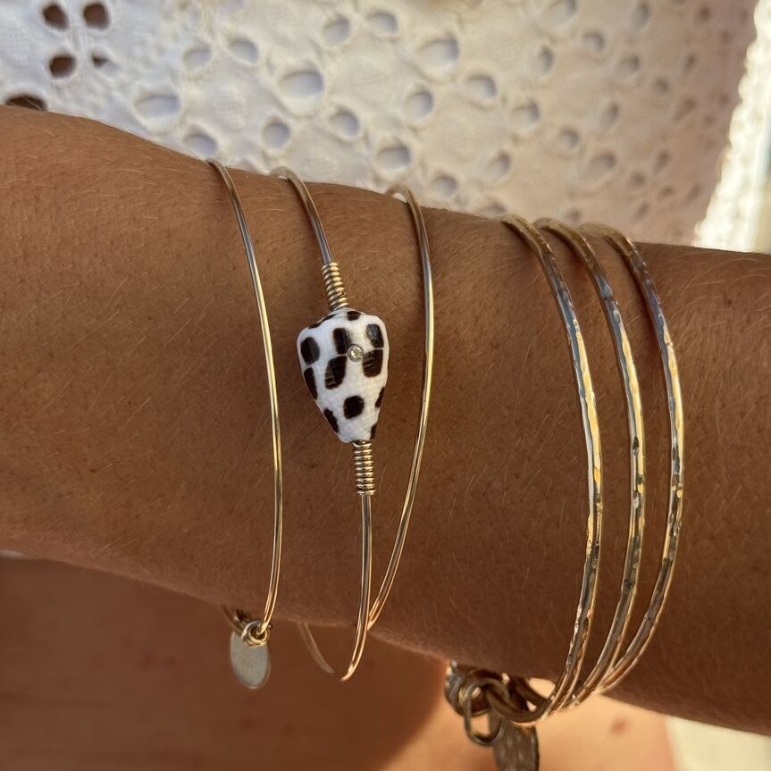 Bracelet Signature 2 | Maison Janines - Bijoux or à l’âme insulaire