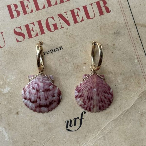 Boucles coquilles 01 | Maison Janines - Bijoux or à l’âme insulaire