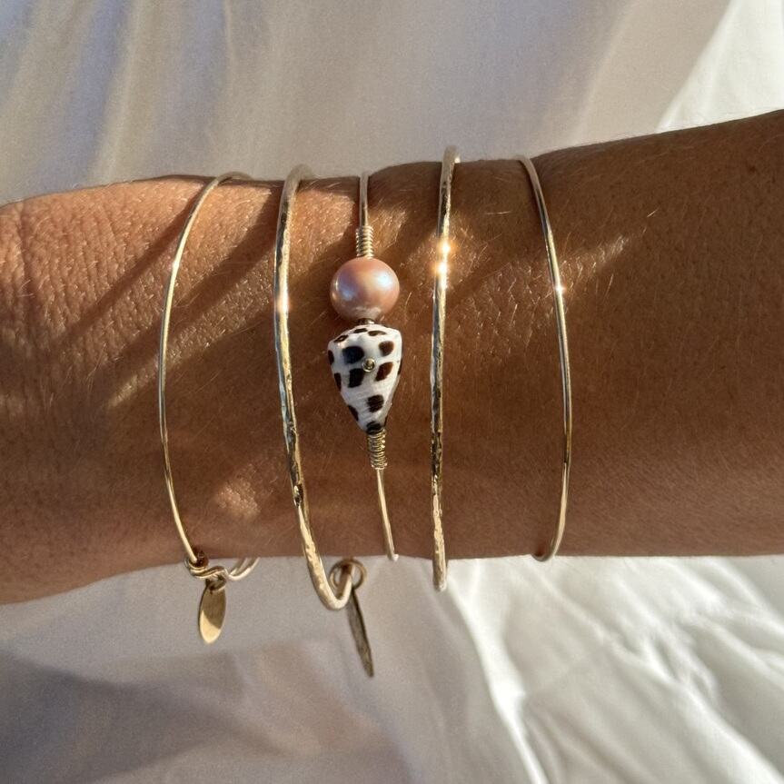 Bracelet Signature 07 | Maison Janines - Bijoux or à l’âme insulaire