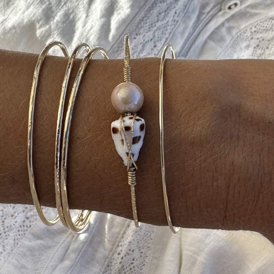 Bracelet Signature 23 | Maison Janines - Bijoux or à l’âme insulaire