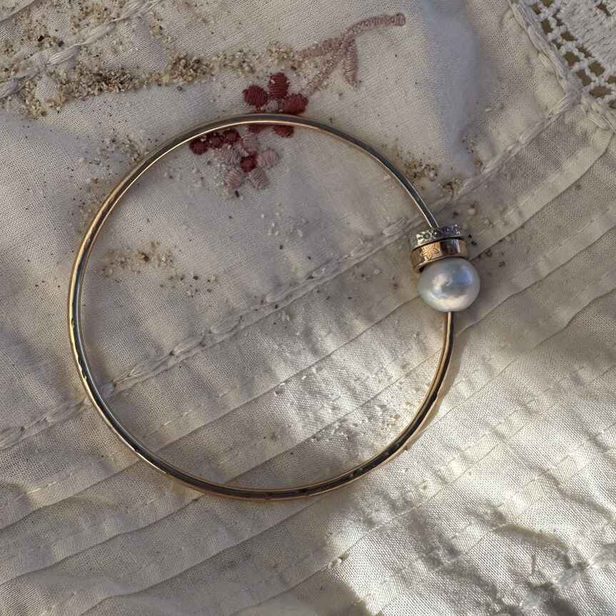 Jonc anneaux perle 2 | Maison Janines - Bijoux or à l’âme insulaire