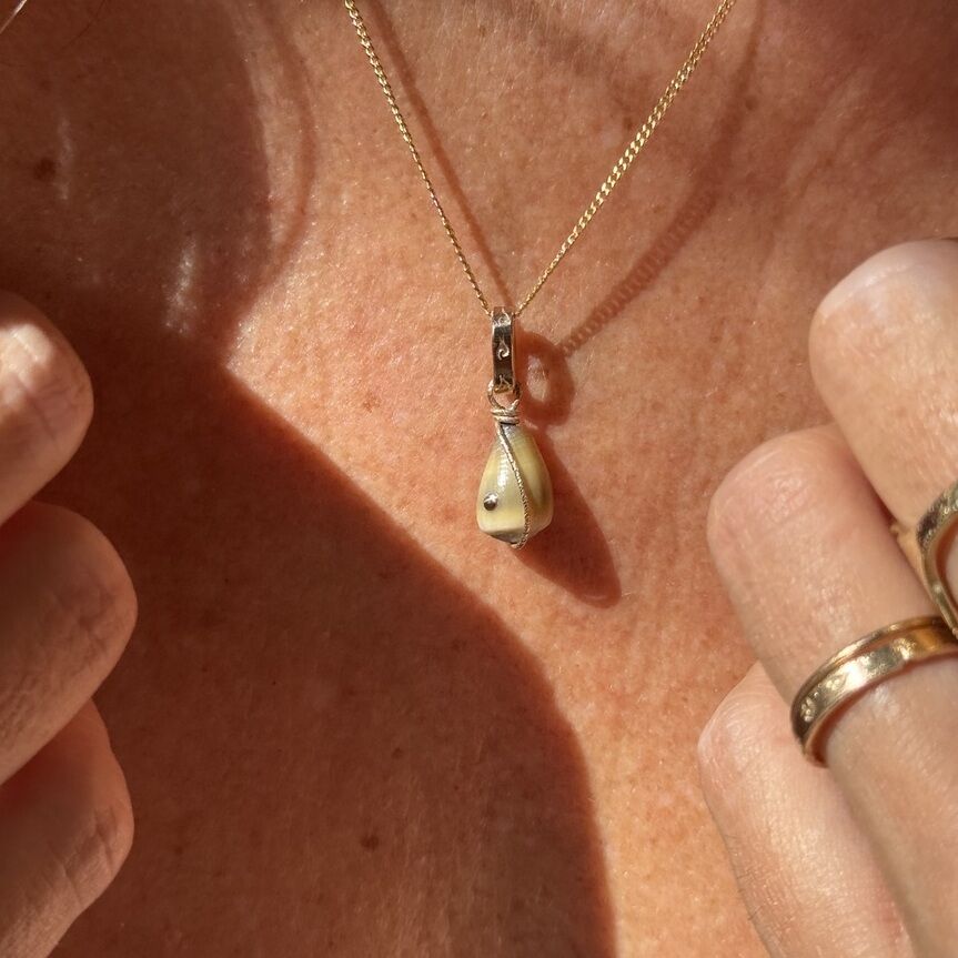 Collier Minus 02 | Maison Janines - Bijoux or à l’âme insulaire
